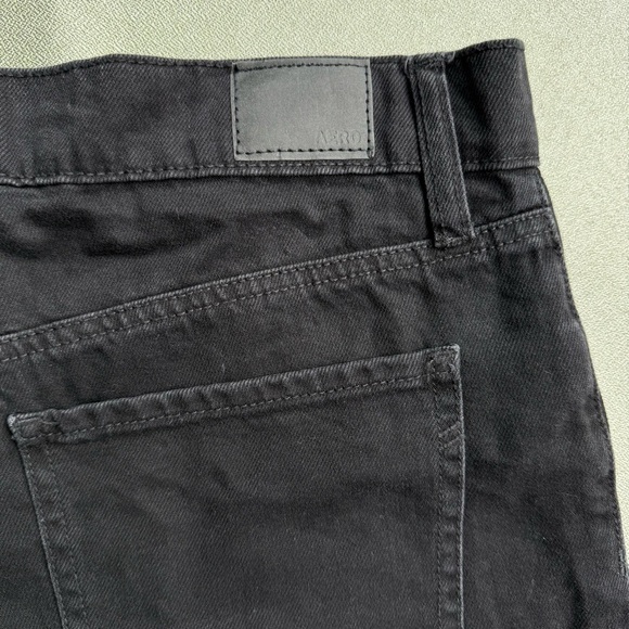 Aero Women’s Black Denim Cuffed High Rise Mom Short Shorts Size 12 - Picture 5 of 6